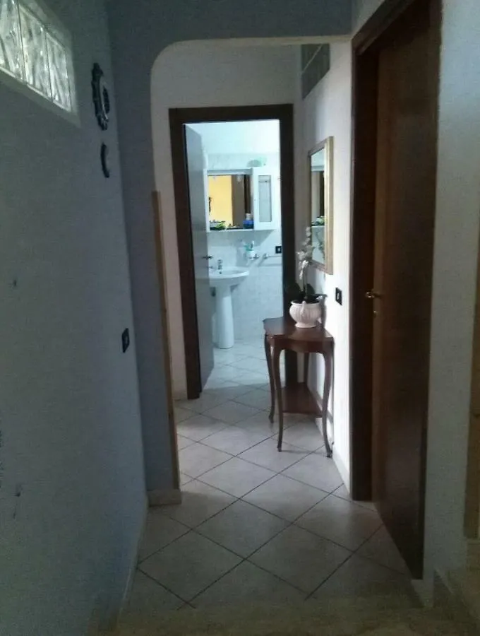 شقة فيلابوتزو Appartamento Via Dei Pini