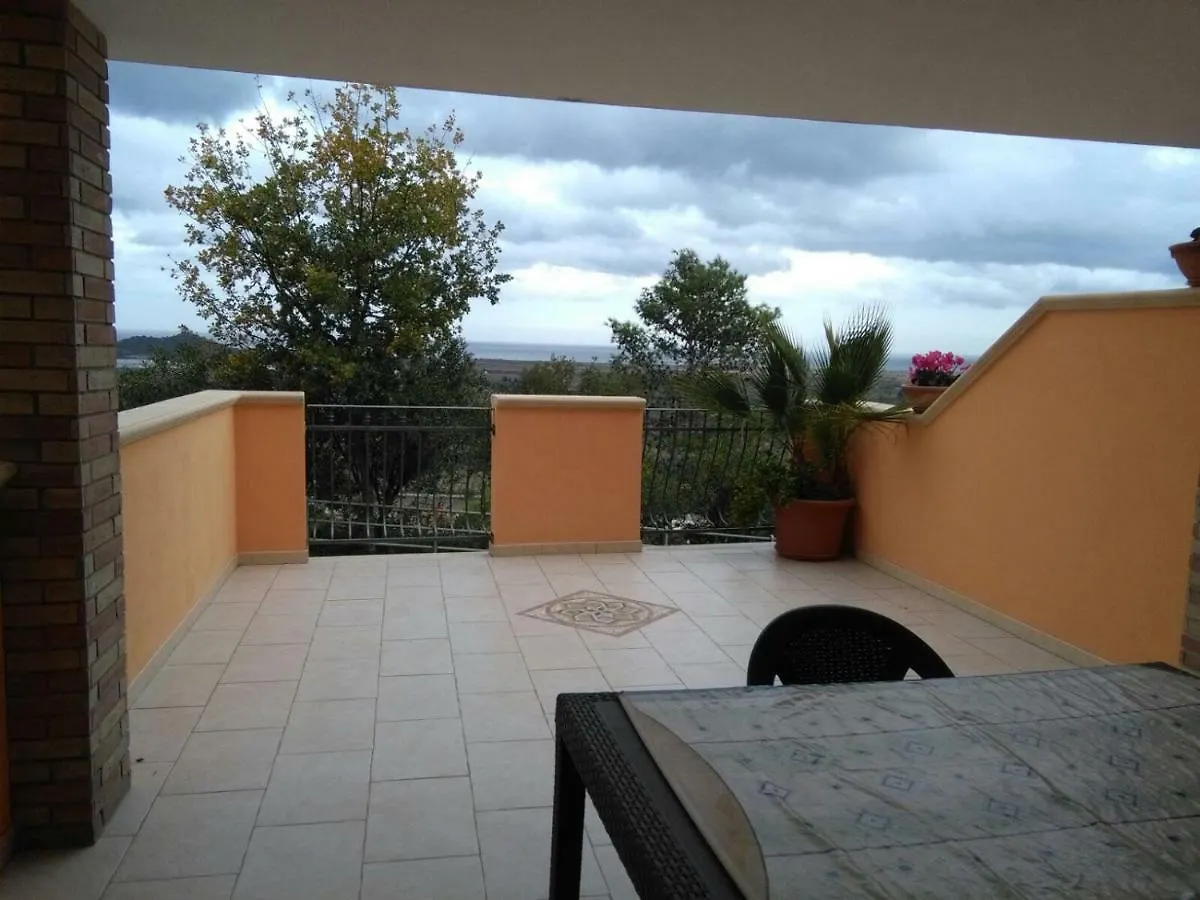 Appartamento Via Dei Pini Villaputzu Apartmán
