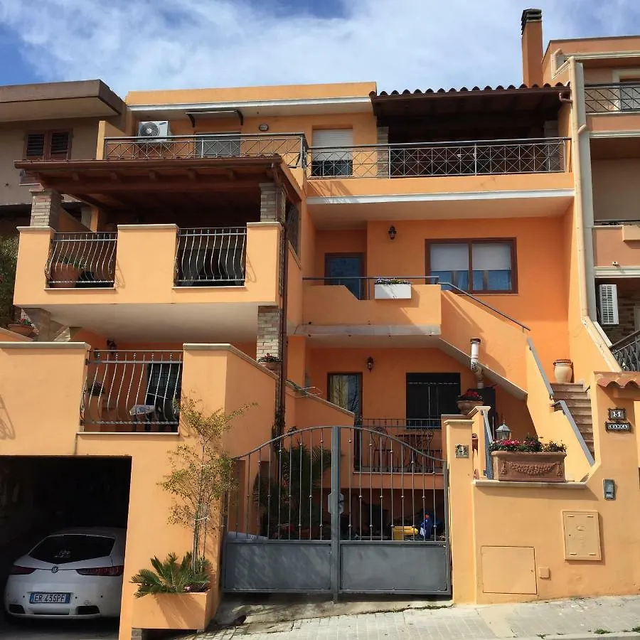 Appartamento Via Dei Pini Villaputzu Apartmán